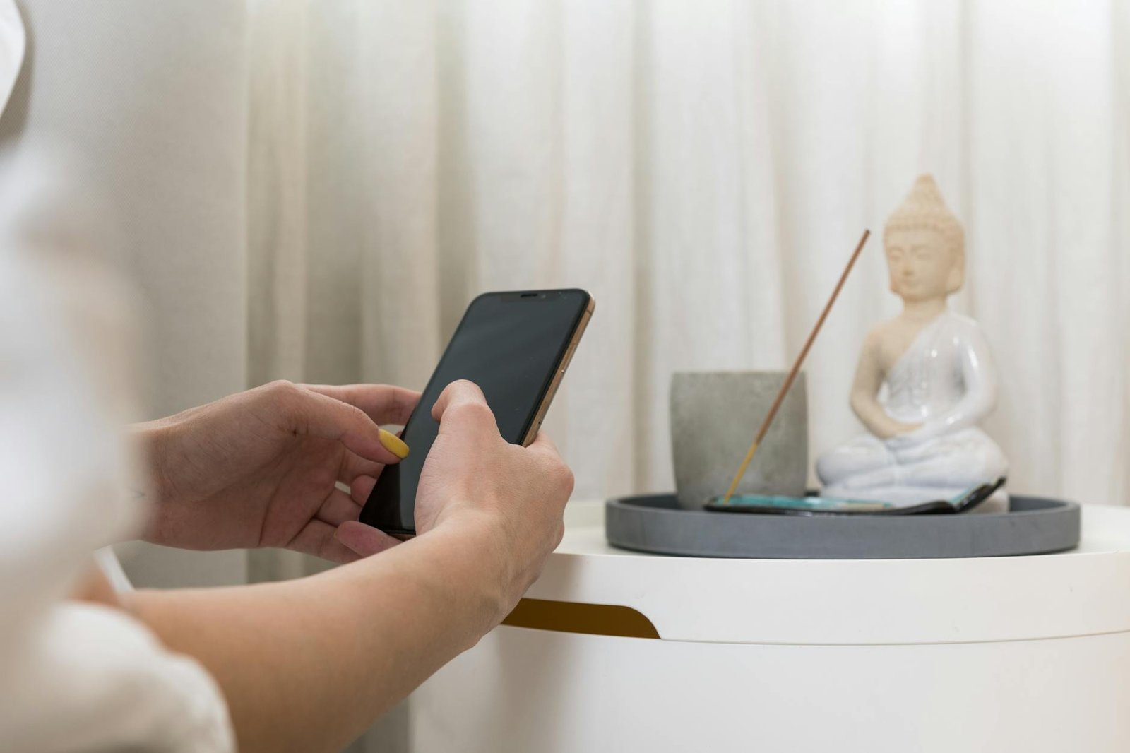 Para como aplicativos de meditação estão transformando a mente das pessoas, eles oferecem acesso facilitado a práticas milena