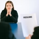 Domine Seu Estilo: Como Adaptar as Últimas Tendências de Moda Sem Perder Sua Essência