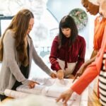 Networking Estratégico: O Pilar Essencial para o Crescimento Acelerado da Sua Carreira