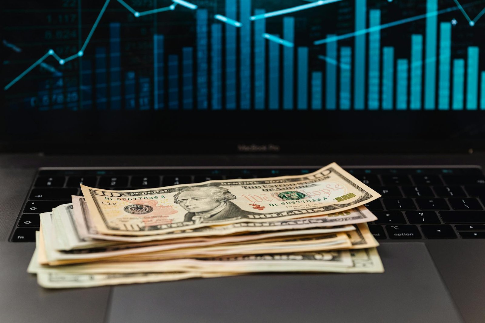 Para entender como os aplicativos de finanças estão revolucionando o mercado, é crucial observar que eles democratizam o aces