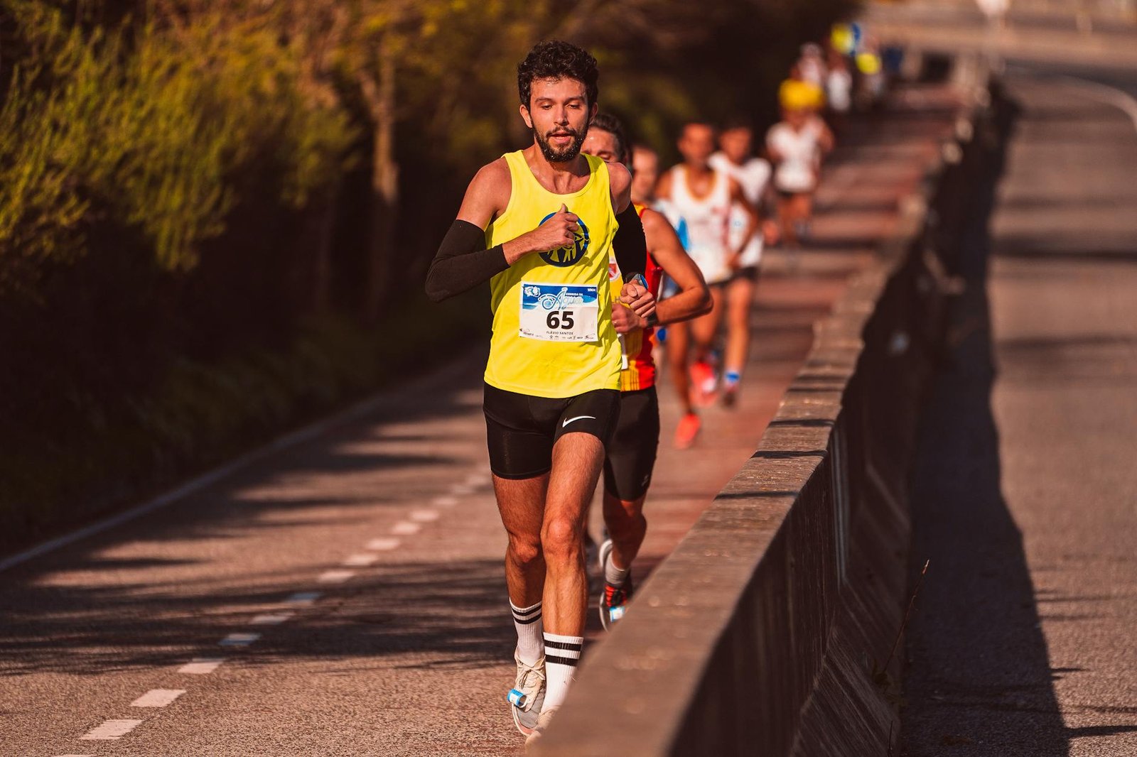Para entender como os esportes de resistência estão crescendo em popularidade, é essencial observar a busca por bem-estar, a