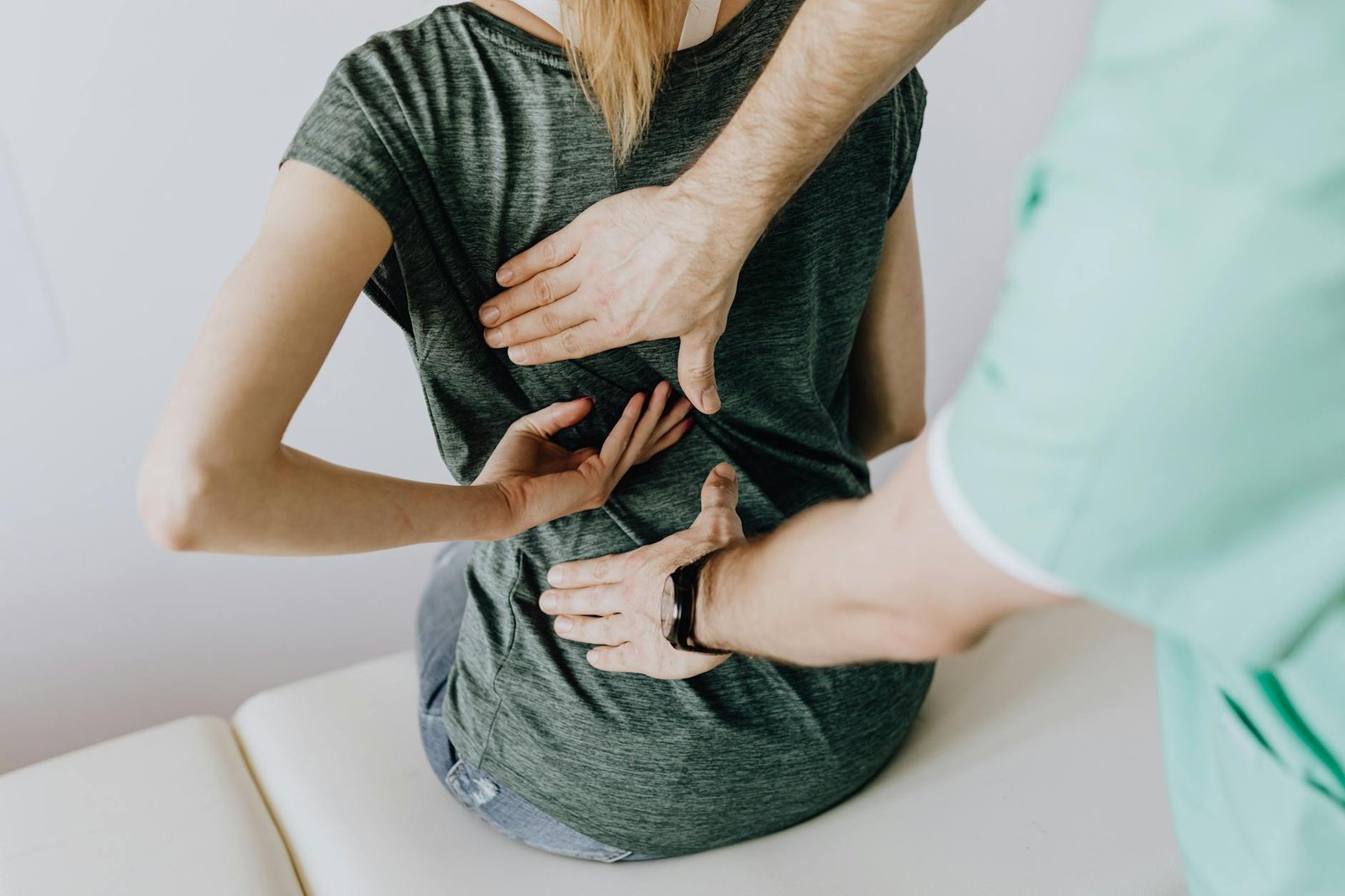 Dores nas Costas: O Guia Definitivo para Aliviar e Prevenir em Casa com Eficácia — dores nas costas como aliviar e prevenir e