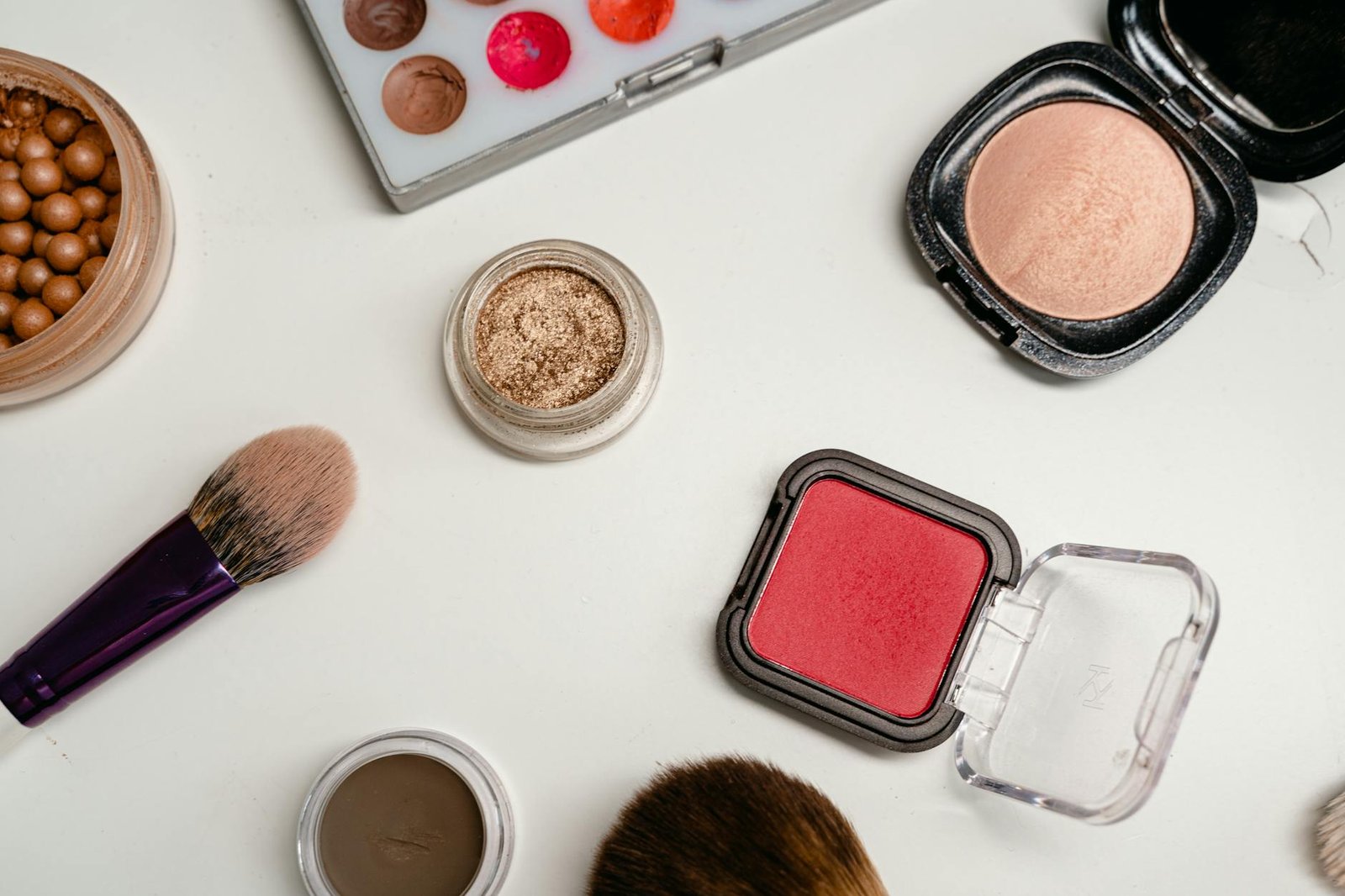 Maquiagem para iniciantes produtos básicos para começar — maquiagem para iniciantes produtos básicos para começar | sougenial