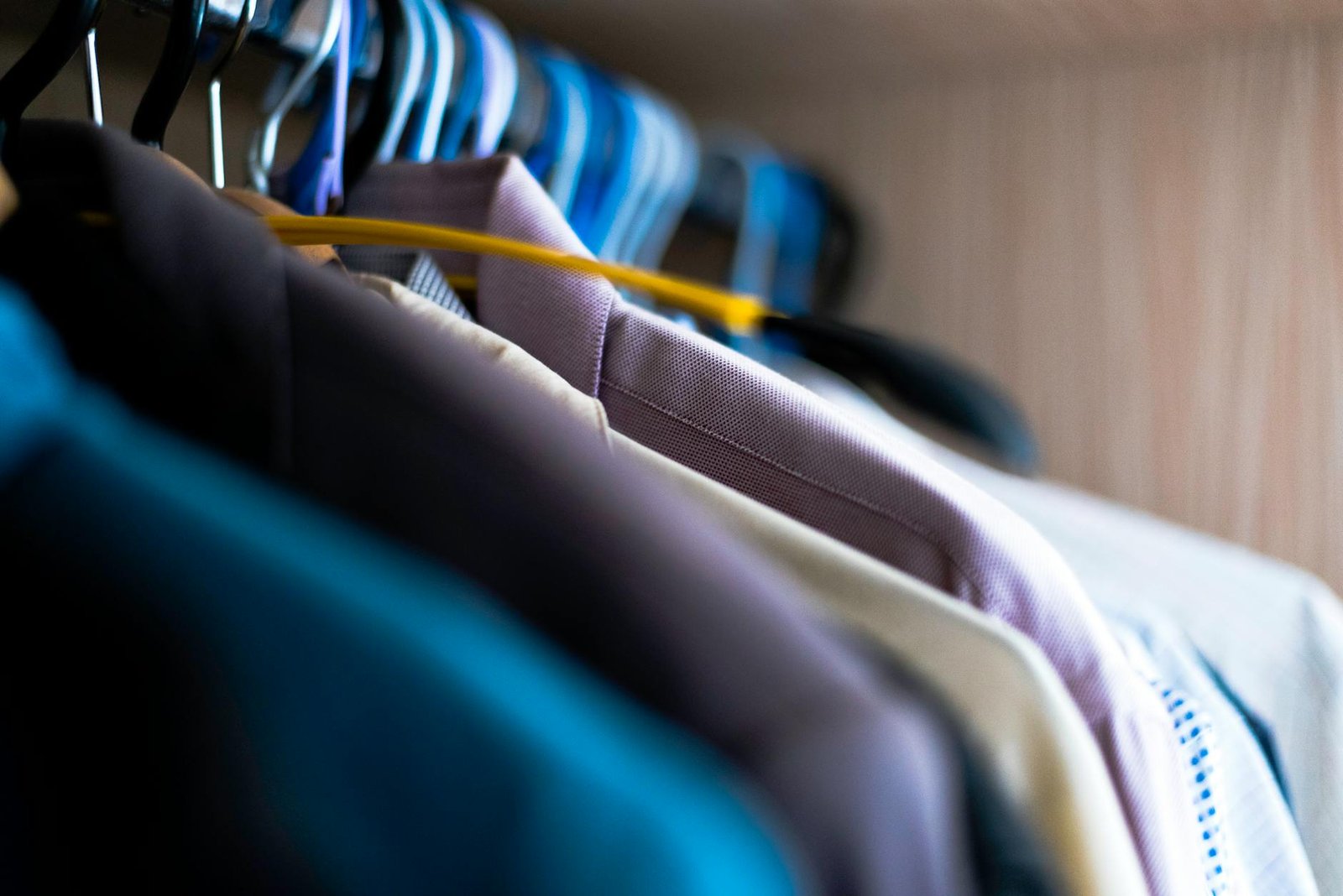 Guarda-Roupa Otimizado: Dicas Essenciais para Ganhar Espaço e Manter a Ordem — organização do guarda-roupa dicas para ganhar