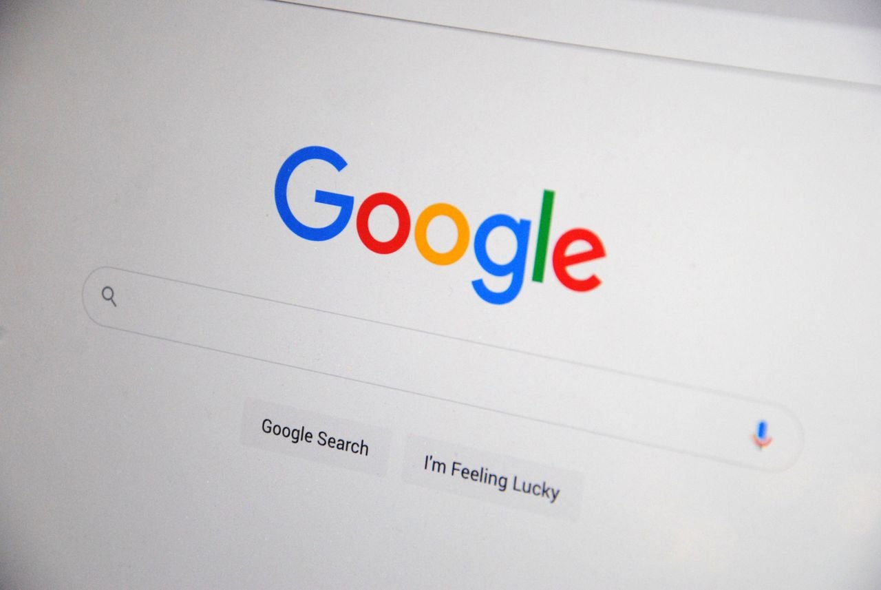 Ferramentas online úteis para pesquisar empresas e endereços